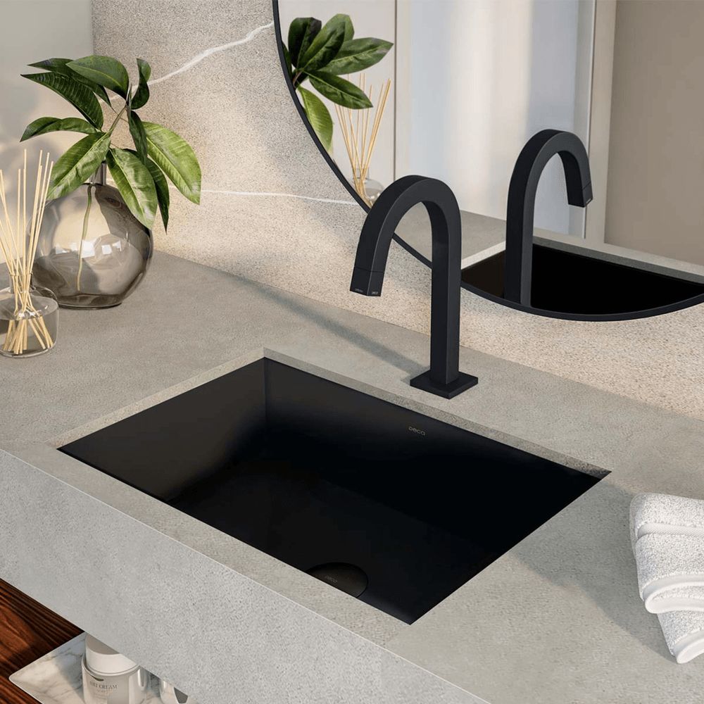 Torneira Tube Bica Baixa Black Matte - Deca