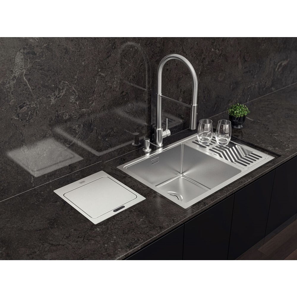 Lixeira Inox DE EMBUTIR NEXT 5L SENSOR - Tramontina